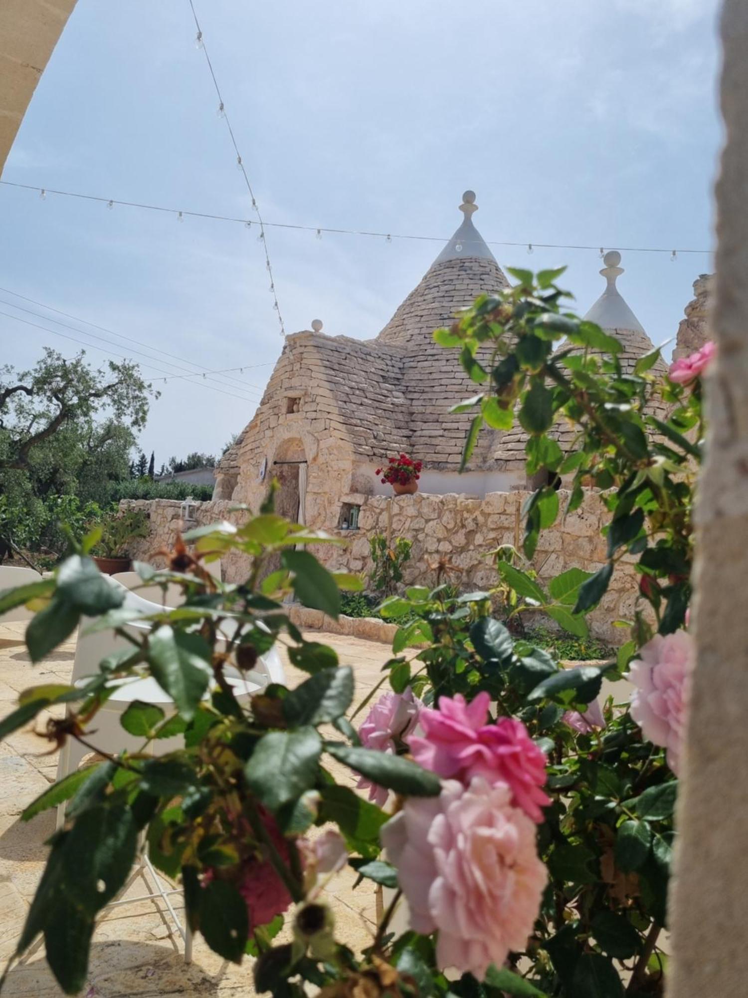 Trulli Di Spinaruta Bed and Breakfast Grottaglie Εξωτερικό φωτογραφία